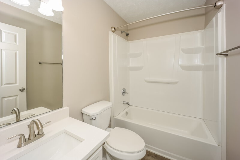 1,785/Mo, 6047 Twin Creeks Ct Riverdale, GA 30296 Bathroom View 2