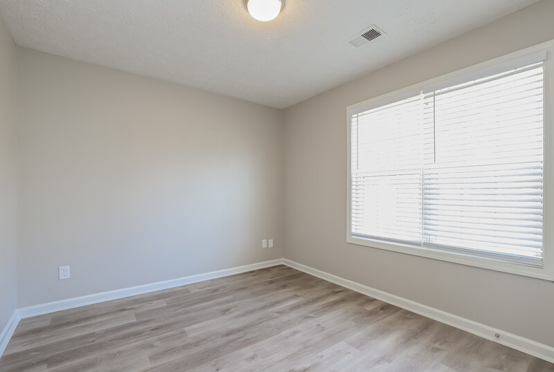 1,960/Mo, 5855 Meadowfield Trce Flowery Branch, GA 30542 Bedroom View 2