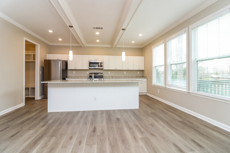 3,610/Mo, 2607 Church St NW Atlanta, GA 30318 Kitchen View 2