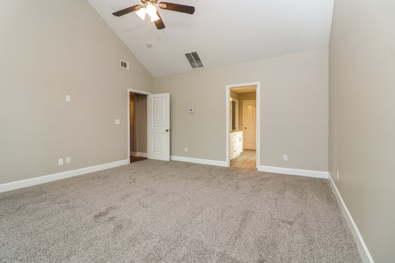 3,610/Mo, 2607 Church St NW Atlanta, GA 30318 Main Bedroom View 2