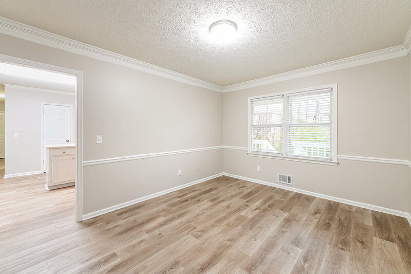 2,865/Mo, 1071 Cedar Bluff Trl SW Lilburn, GA 30047 Dining Room View
