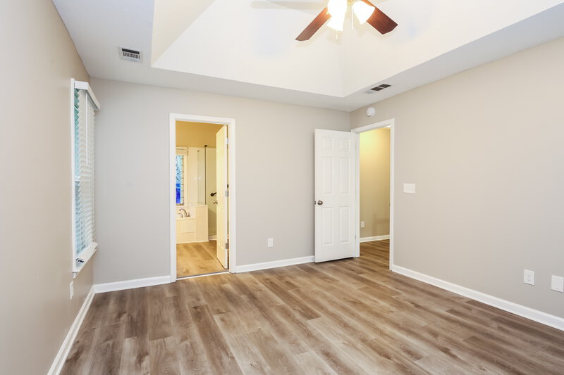 2,845/Mo, 10550 Windsor Park Dr Johns Creek, GA 30022 Main Bedroom View 4