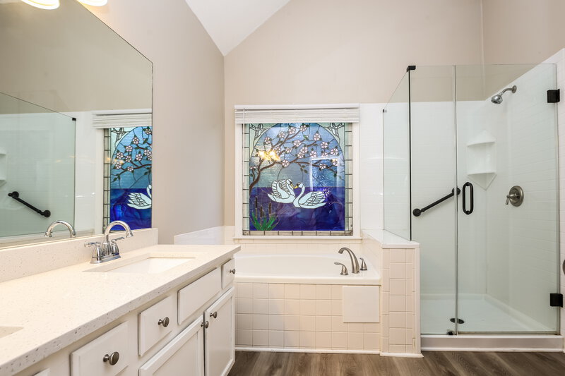 2,845/Mo, 10550 Windsor Park Dr Johns Creek, GA 30022 Main Bathroom View