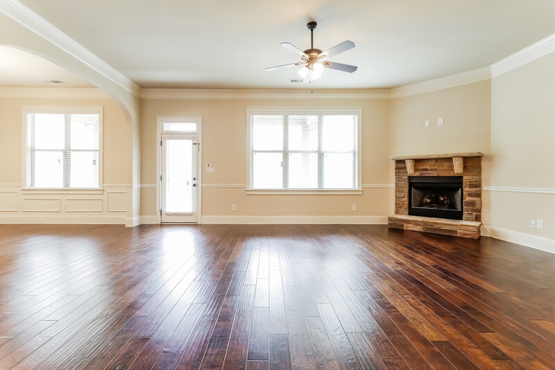 2,916/Mo, 2043 Weatherby Way Ct Dacula, GA 30019 Living Room View