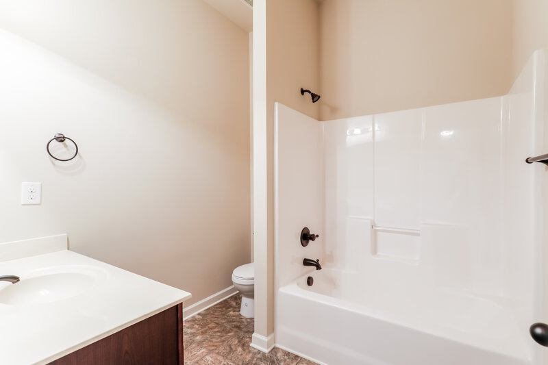 2,916/Mo, 2043 Weatherby Way Ct Dacula, GA 30019 Bathroom View