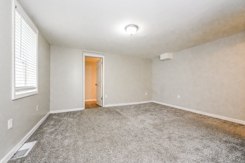 2,295/Mo, 1175 McDaniel St SW Atlanta, GA 30310 Main Bedroom View