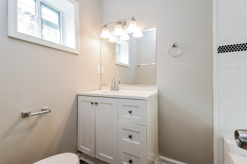 2,350/Mo, 1175 McDaniel St SW Atlanta, GA 30310 Misc View 13