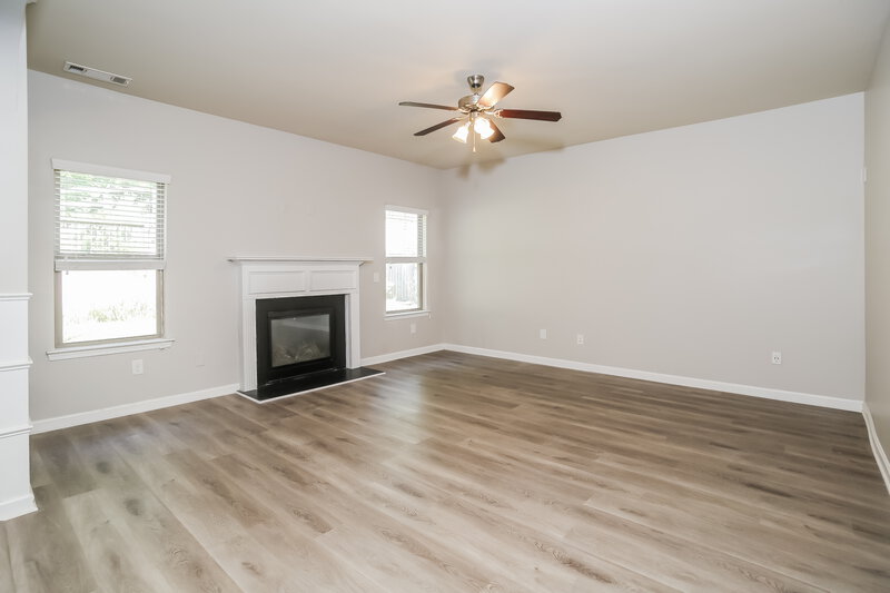 2,520/Mo, 128 Cleburne Pl Acworth, GA 30101 Living Room View