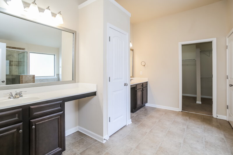 2,520/Mo, 128 Cleburne Pl Acworth, GA 30101 Main Bathroom View