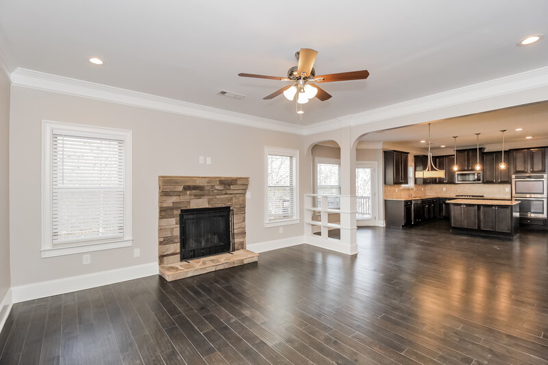 2,705/Mo, 125 Cleburne Pl Acworth, GA 30101 Living Room View