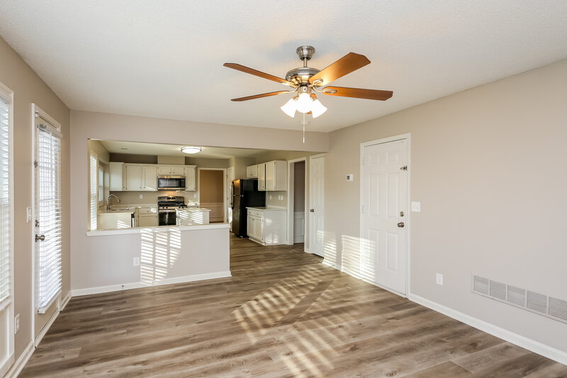 2,820/Mo, 4150 Ancroft Cir Norcross, GA 30092 Dining Room View