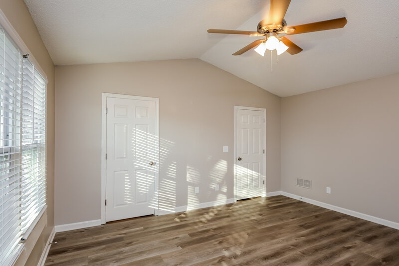 2,820/Mo, 4150 Ancroft Cir Norcross, GA 30092 Main Bedroom View