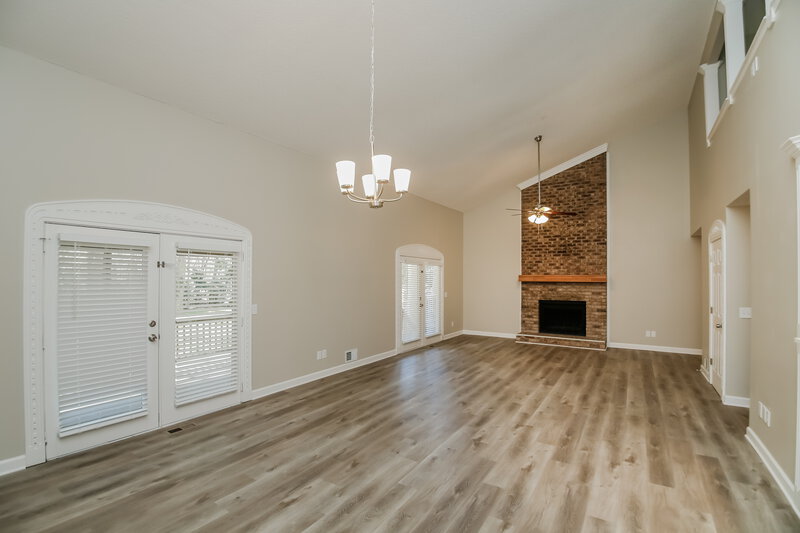 2,560/Mo, 340 Hermitage Ct SW Marietta, GA 30064 Living Room View