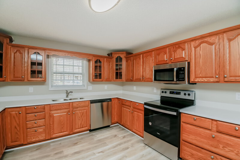 2,560/Mo, 340 Hermitage Ct SW Marietta, GA 30064 Kitchen View 2