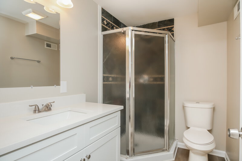 2,560/Mo, 340 Hermitage Ct SW Marietta, GA 30064 Bathroom View 2