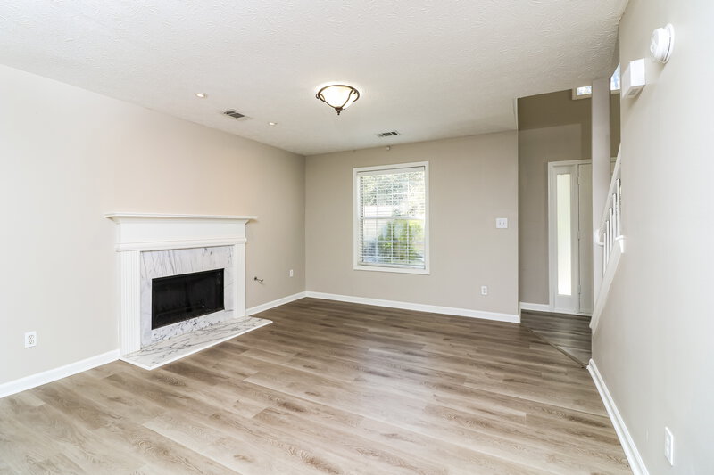 3,960/Mo, 2915 Dogwood Creek Pkwy Duluth, GA 30096 Living Room View