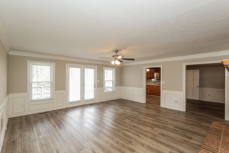 2,485/Mo, 1832 Walker Ridge Dr SW Marietta, GA 30064 Living Room View 2