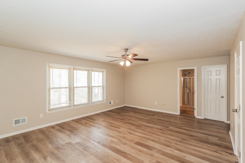 2,485/Mo, 1832 Walker Ridge Dr SW Marietta, GA 30064 Main Bedroom View