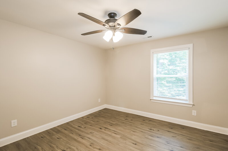 2,560/Mo, 102 Peyton Ct Senoia, GA 30276 Bedroom View 2