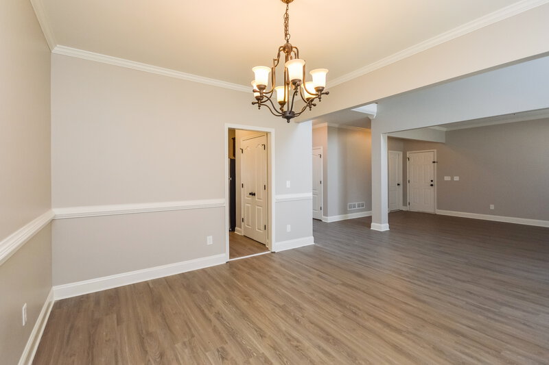5,010/Mo, 90 Riverstone Dr Covington, GA 30014 Dining Room View 2