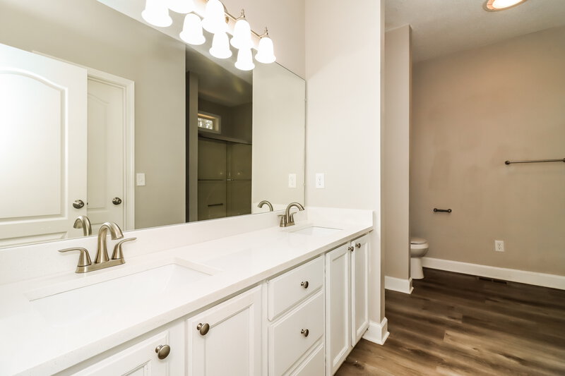 2,155/Mo, 4048 Golfview Ct Villa Rica, GA 30180 Main Bathroom View
