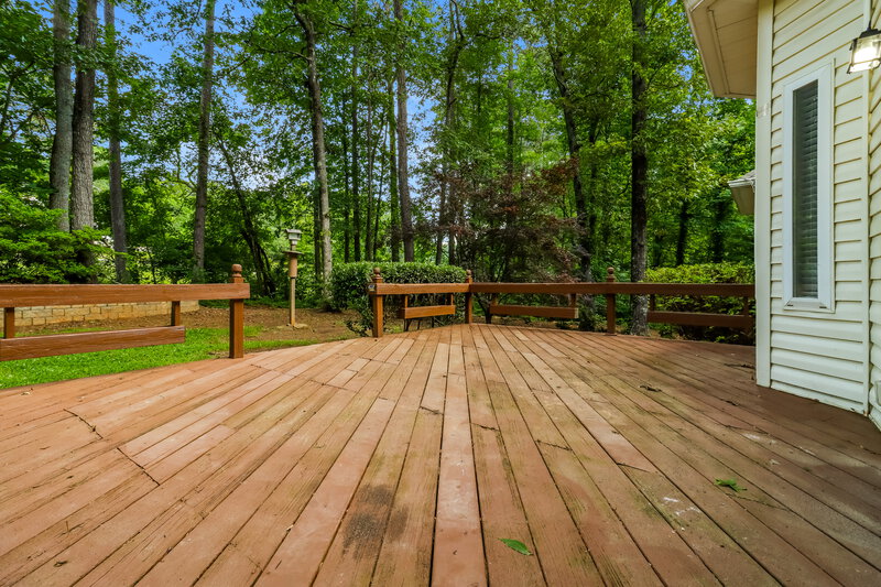 2,155/Mo, 4048 Golfview Ct Villa Rica, GA 30180 Deck View