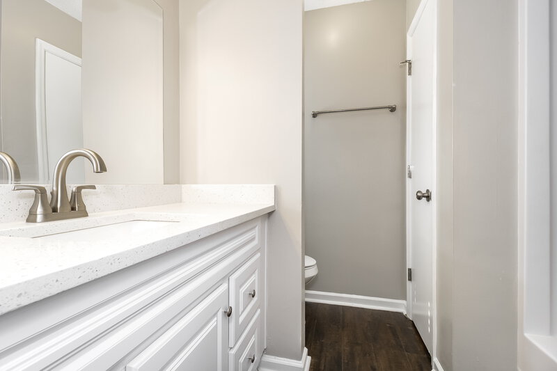 1,865/Mo, 3421 Westview Cv Powder Springs, GA 30127 Main Bathroom View