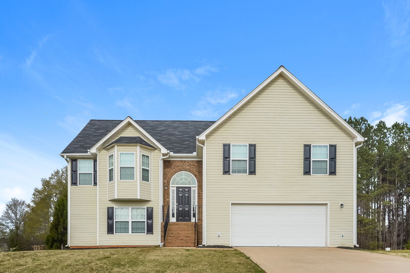 2,360/Mo, 195 Trelawney Dr Covington, GA 30016 External View