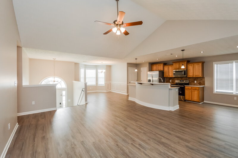 2,360/Mo, 195 Trelawney Dr Covington, GA 30016 Living Room View 2