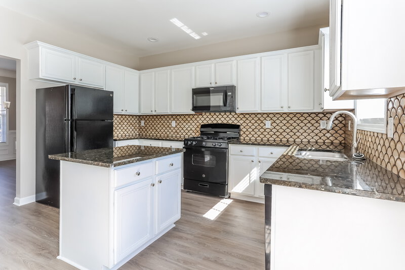 2,370/Mo, 1777 Brandemere Dr Austell, GA 30168 Kitchen View