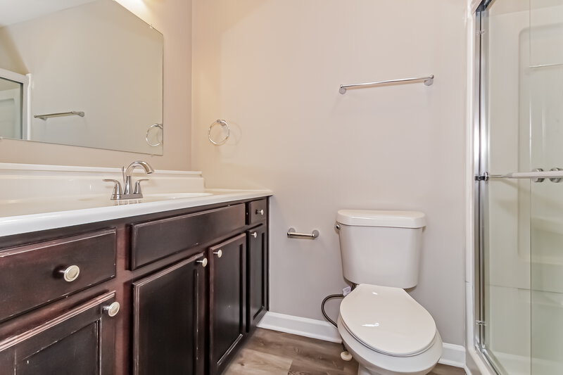 2,605/Mo, 409 Copper Ridge Dr Loganville, GA 30052 Bathroom View 3