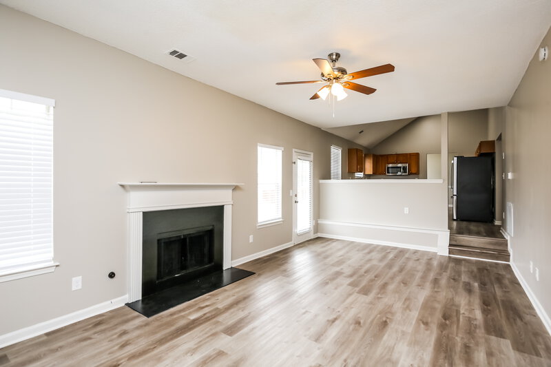 2,145/Mo, 3337 McIntosh Ln Snellville, GA 30039 Living Room View