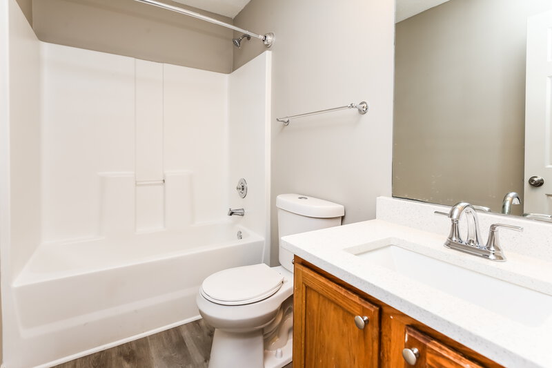 2,145/Mo, 3337 McIntosh Ln Snellville, GA 30039 Bathroom View