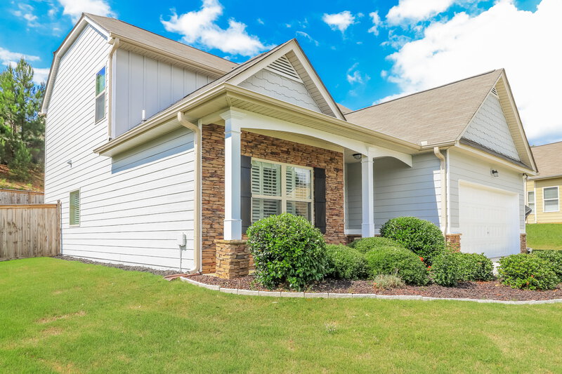 2,150/Mo, 371 Stable View Loop Dallas, GA 30132 Front View