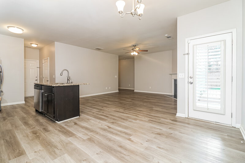 1,965/Mo, 371 Stable View Loop Dallas, GA 30132 Dining Room View