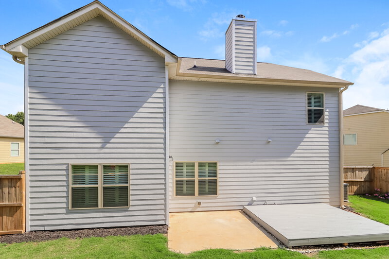 2,150/Mo, 371 Stable View Loop Dallas, GA 30132 Rear View