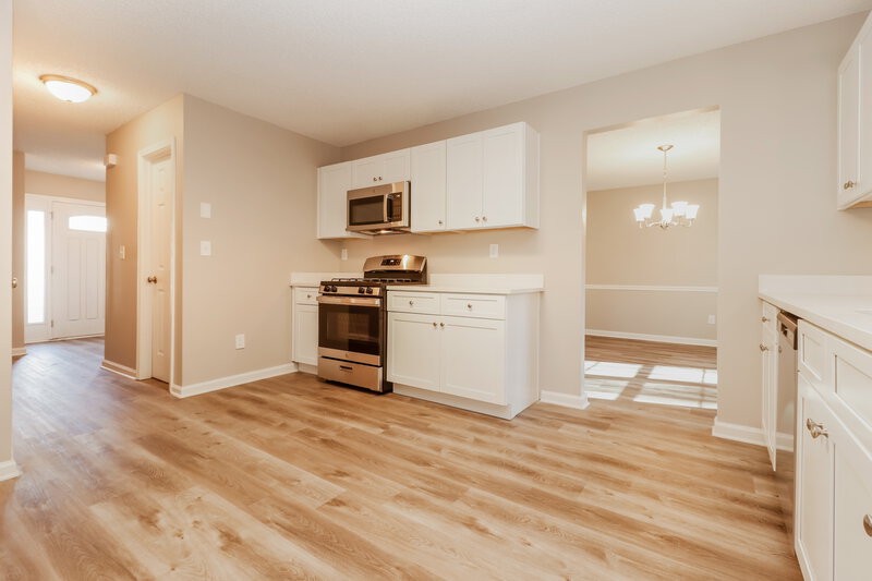 2,260/Mo, 7210 Mahogany Dr Fairburn, GA 30213 Kitchen View 2