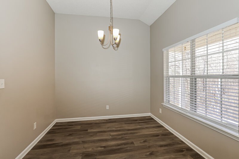 1,740/Mo, 10808 Knotty Pine Pl Hampton, GA 30228 Dining Room View