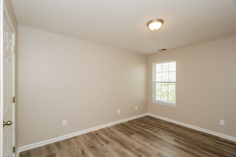 2,645/Mo, 428 Holland Springs Dr Powder Springs, GA 30127 Bedroom View 2