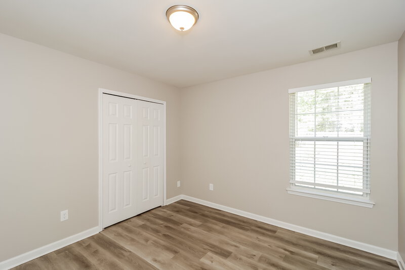 2,645/Mo, 428 Holland Springs Dr Powder Springs, GA 30127 Bedroom View 3