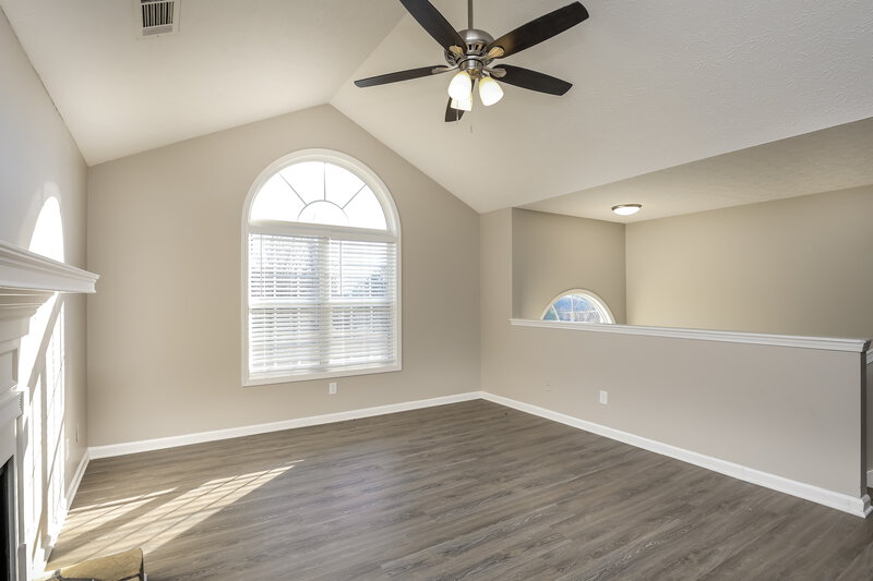 2,270/Mo, 217 Legacy Dr Hoschton, GA 30548 Living Room View
