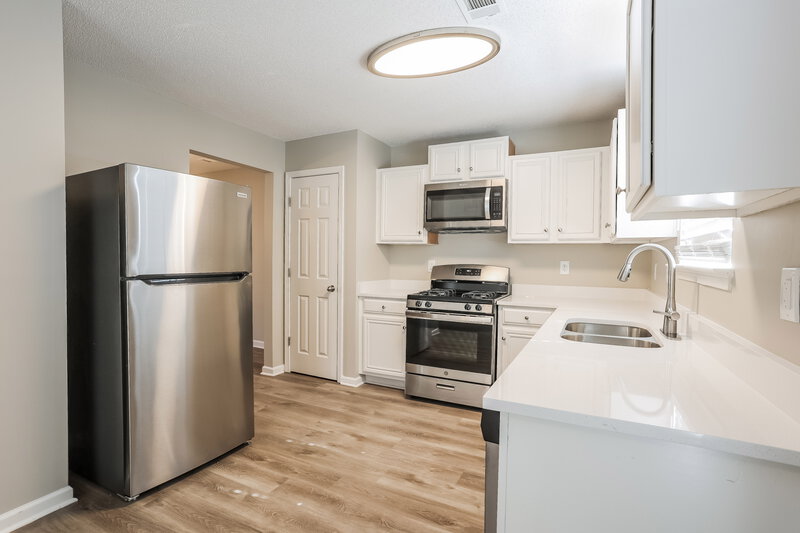 1,960/Mo, 3701 Tackett Rd Douglasville, GA 30135 Kitchen View