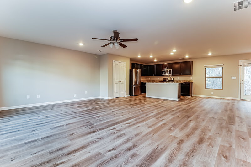 2,365/Mo, 11994 Guelph Cir Hampton, GA 30228 Living Room View