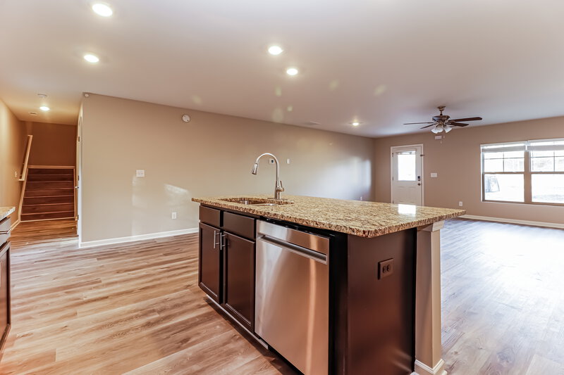 2,365/Mo, 11994 Guelph Cir Hampton, GA 30228 Kitchen View 2
