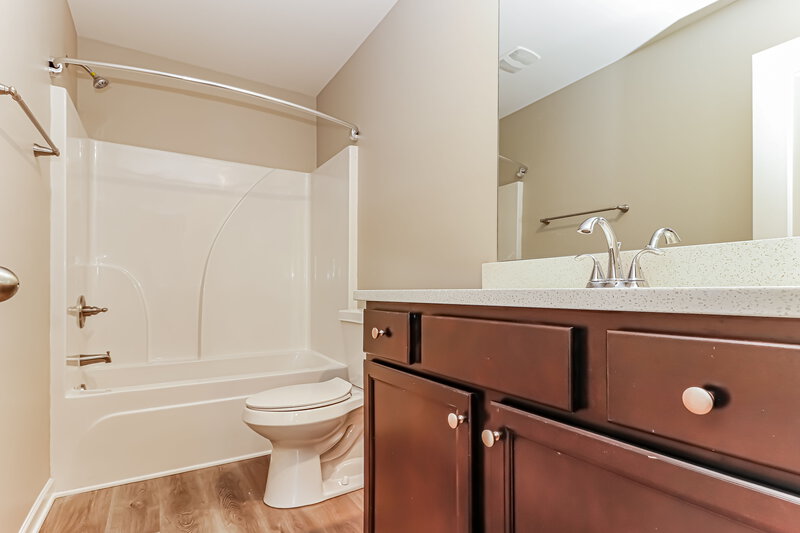 2,365/Mo, 11994 Guelph Cir Hampton, GA 30228 Bathroom View