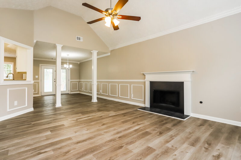 3,230/Mo, 2374 Alden Woods Jonesboro, GA 30236 Living Room View 2