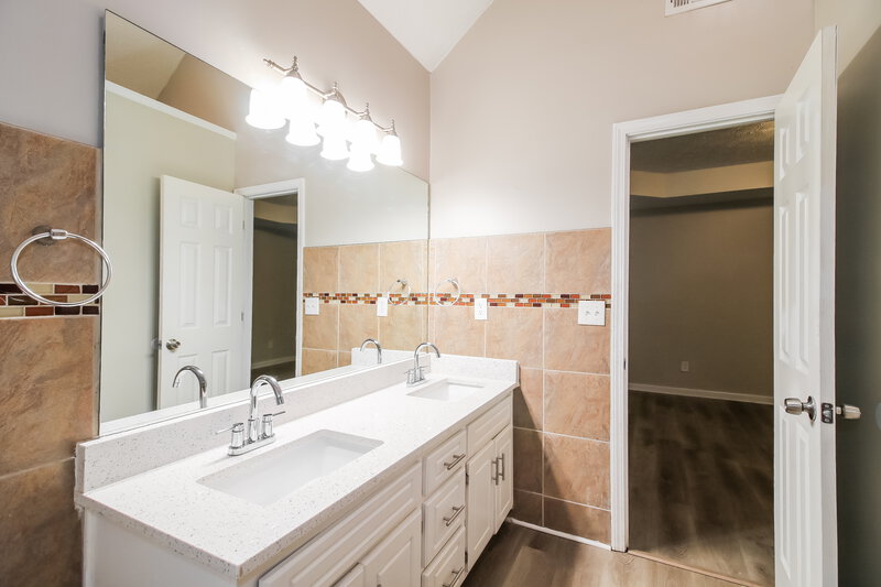 2,620/Mo, 2374 Alden Woods Jonesboro, GA 30236 Main Bathroom View