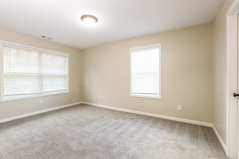 3,530/Mo, 5432 The Vyne Ave Atlanta, GA 30349 Misc View 12