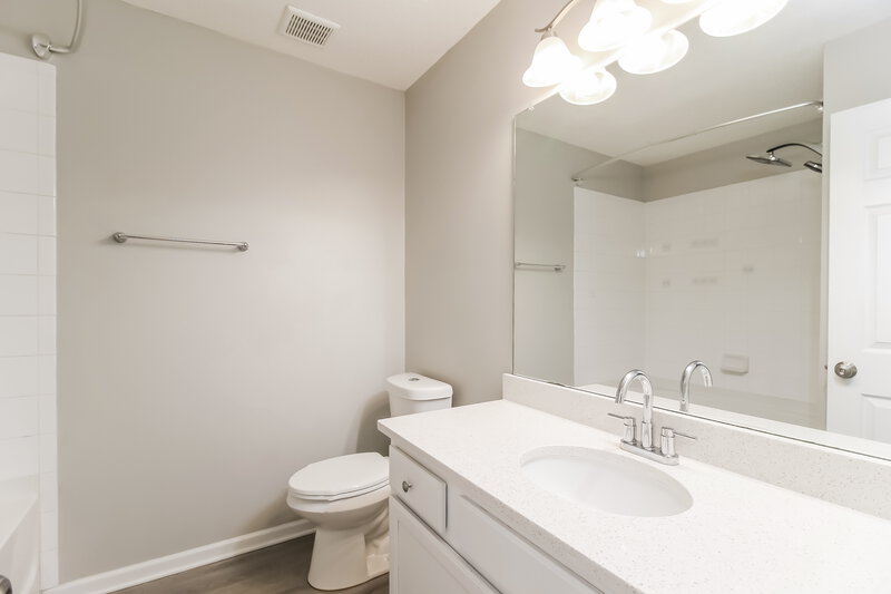 1,820/Mo, 206 Odyssey Turn Conyers, GA 30012 Main Bathroom View
