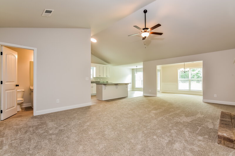 3,290/Mo, 28 Heartland Cir Winder, GA 30680 Living Room View
